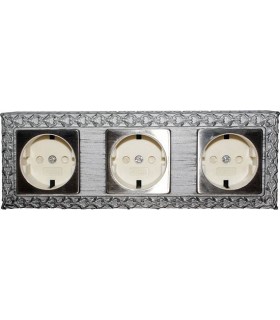 Розетки в тройном блоке SAN SEBASTIAN SURFACE FD01523AB
