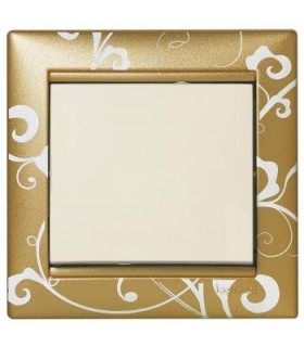 Выключатель Legrand Valena золото Барокко/белый {PRODUCT_REFERENCE}