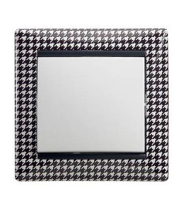Выключатель Legrand Valena Гусиные лапки/белый {PRODUCT_REFERENCE}