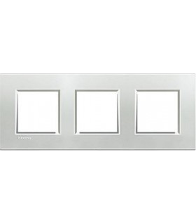 Рамка прямоугольная на 3 поста (2+2+2 модуля), BTicino LivingLight, серебро LNA4802M3AG