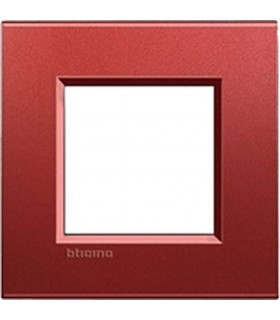 Рамка прямоугольная на 1 пост (2 модуля), BTicino LivingLight, красный шелк LNA4802RK