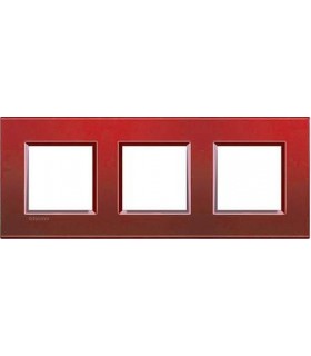 Рамка прямоугольная на 3 поста (2+2+2 модуля), BTicino LivingLight, красный шелк LNA4802M3RK