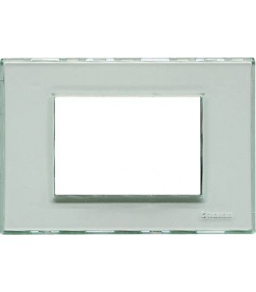 Рамка прямоугольная на 1 пост (3 модуля), BTicino LivingLight, kristall LND4803KR