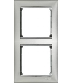 Рамка на 2 поста вертикальная Legrand Valena, алюминий {PRODUCT_REFERENCE}
