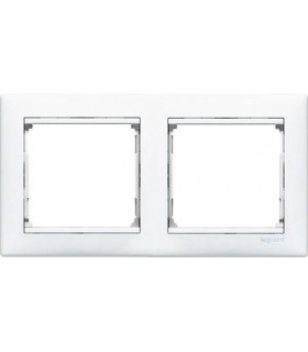 Рамка на 2 поста горизонтальная Legrand Valena, белый {PRODUCT_REFERENCE}