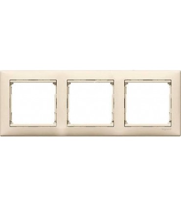 Рамка на 3 поста горизонтальная Legrand Valena, слоновая кость {PRODUCT_REFERENCE}