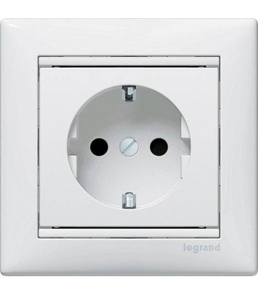 Розетка Legrand Valena белый 774420 {PRODUCT_REFERENCE}