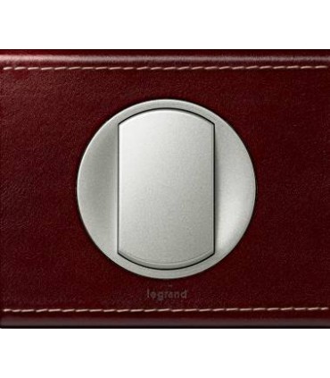 Выключатель Legrand Celiane Кожа классик 69291 {PRODUCT_REFERENCE}