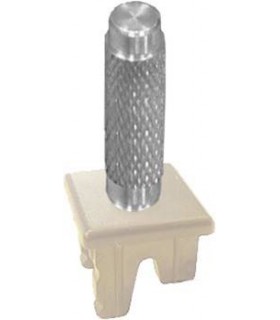 Ручка тумблерного типа с гравировкой FEDE, bright chrome/бежевое основание FD02317CB-A