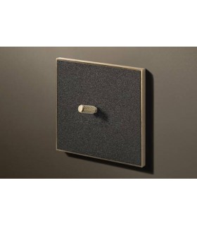Выключатель тумблерный в сборе Lithoss Cockpit, Textured black (тумблер с насечкой латунь) Co1136