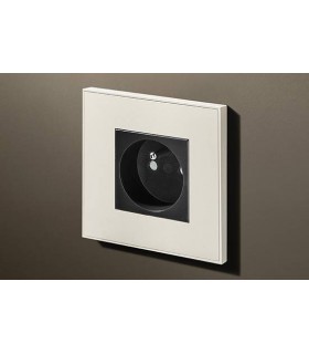 Розетка в сборе Lithoss Void square, Matt white Vo0B02