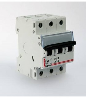 Автоматический выключатель Legrand DX3 3 фазы 13A 3М (Тип C) 6 kA 407290